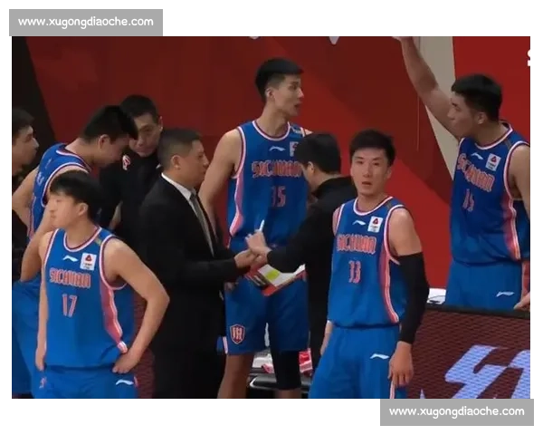 骑士队挑战热火队火拼季后赛席位关键战双方激烈对决引关注